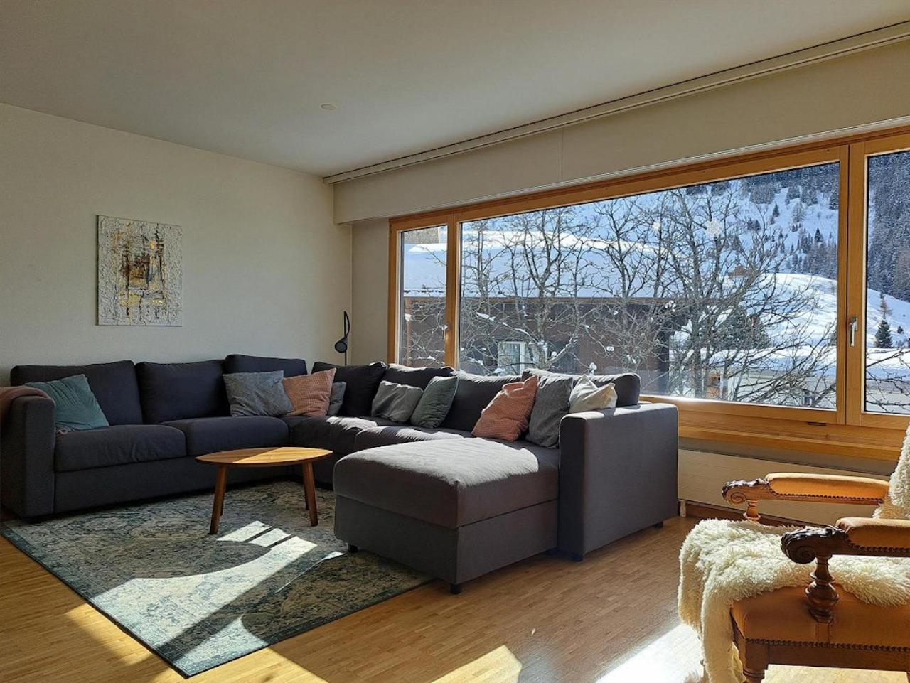 Top Modernes Apartment Im Herzen Von Andermatt Balkon & Bergblick Eksteriør bilde